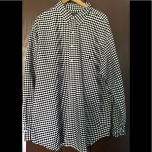 Classic fit 3XLT Ralph Lauren gently used cotton twill shirt.